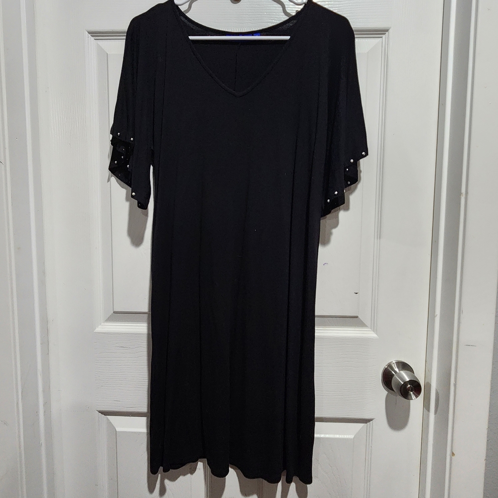 Apt. 9 Elegant Black Garment